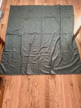 EX-CELL HOME FASHIONS Green Leaf-Print Shower Curtain EUC